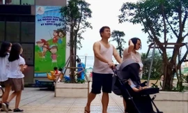 Nhiều chính sách ưu tiên được ban hành nhằm khuyến khích kết hôn trước tuổi 30, sinh đủ hai con trước tuổi 35