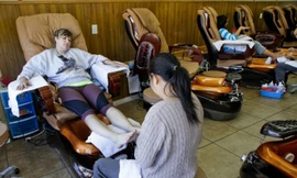 Một tiệm nail của người Việt ở Mỹ. Ảnh: LA Times 