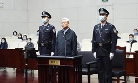 Triệu Chính Vĩnh nghe tòa tuyên án