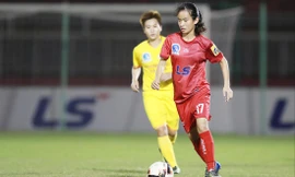 Dịch COVID-19 có thể khiến những đội bóng nhỏ như Sơn La thêm khó khăn. Ảnh: Anh Tú 