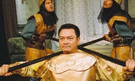 NSND Anh Tú trong vai Macbeth-một trong những vai xuất sắc trong sự nghiệp diễn xuất của anh