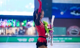 Trần Khánh Linh - tài năng trẻ của trượt băng Việt Nam