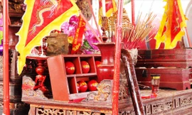 Lễ tế phết tại đền Hiền Quan. Ảnh: Nguyên Khánh