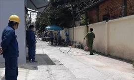 Hiện trường dây điện đứt rơi xuống khiến ông Hoà bị điện giật chết