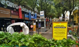 Đường sách TPHCM đang đóng cửa thực hiện cách ly toàn xã hội. Ảnh: Trần Nguyên Anh