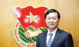 Sống cống hiến vì Tổ quốc, cộng đồng