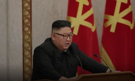 Nhà lãnh đạo Kim Jong Un tham dự phiên họp toàn thể của đảng Lao động Triều Tiên ở Bình Nhưỡng. Ảnh: KCNA/Reuters