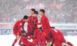 Các cầu thủ U23 Việt Nam ăn mừng bàn thắng gỡ hòa của Quang Hải ở phút thứ 8 của trận chung kết gặp Uzbekistan ở Trung Quốc ngày 27/1/2018. Ảnh: Hồng Vĩnh 