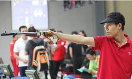 Xạ thủ Trần Quốc Cường mang về HCV 50m súng ngắn cho TTVN. Ảnh: Anh Nhật