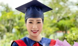 NSƯT Trịnh Kim Chi: Học đại học lần 2 ở tuổi 51 rất vui