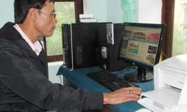 Chủ tịch xã kiêm Tổng biên tập Cổng TTĐT Phong Hải, ông Nguyễn Viết Từ. Ảnh: N.V