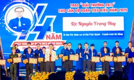 36 cán bộ Đoàn tiêu biểu nhận Giải thưởng 26/3