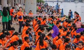 Chuyến đi đặc biệt của các em nhỏ vùng cao 