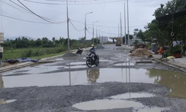 Dân kêu trời vì đường gần 700 tỷ ở Đà Nẵng làm mãi không xong