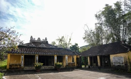 Nét đẹp cổ kính, nguyên sơ của làng hơn 100 tuổi 