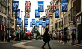 "Làn sóng COVID-19" thứ hai đang ảnh hưởng đến nhiều khu vực ở Vương quốc Anh (ảnh minh họa).