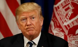 Ông Donald Trump thừa nhận nói nhầm về việc Nga can thiệp bầu cử Mỹ năm 2016. (Ảnh: KT)