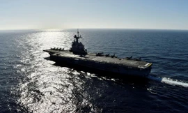 Tàu sân bay "Charles de Gaulle" trong lễ hạ thủy sau 18 tháng đại tu.