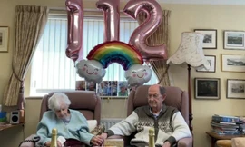 Bà Hocquard trong sinh nhật thứ 112 của mình hồi tháng 3 vừa qua.