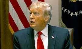 Ông Trump không từ bỏ việc xây bức tường biên giới, vốn là nút thắt chưa được tháo gỡ trước những vướng mắc hiện tại của nước Mỹ