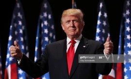 Tổng thống Trump kí sắc lệnh tái cơ cấu hệ thống cảnh sát