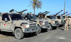 Lực lượng quân đội trung thành với chính phủ Libya đã sẵn sàng đương đầu với các đơn vị do tướng Haftar chỉ huy, hiện đang đóng quân tại ngoại ô Tripoli