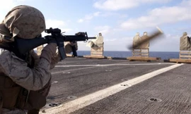 Binh sĩ Mỹ tập luyện bắn súng. Trong thời gian tới, những người lính Mỹ sẽ được tiếp nhận loại đạn chuyên dụng mới.