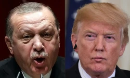 Tổng thống Trump cảnh báo sẽ 'hủy diệt kinh tế Thổ Nhĩ Kỳ'