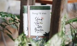 Ảnh chụp sách "Sống vốn đơn thuần"