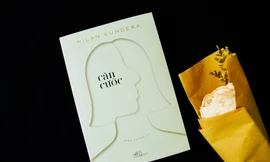 Ảnh chụp sách "Căn cước"