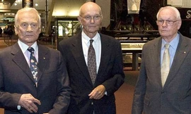 Số phận những nhà du hành lên Mặt trăng