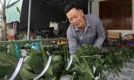 Kiếm tiền triệu mỗi ngày từ dịch vụ làm 'cây xua đuổi tà ma'