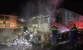 Cháy xe đầu kéo trên đường ven biển Hà Tĩnh, 1 người chết 