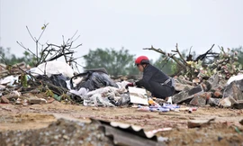 Bãi biển Thiên Cầm ‘xộc xệch’ trước mùa du lịch