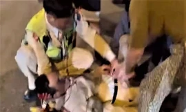 CSGT nhập viện cấp cứu vì bị nam sinh đi xe máy đâm ngay tại chốt đo nồng độ cồn