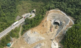 Cận cảnh dự án hầm Đèo Ngang 4 làn xe đang thi công 