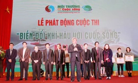 Khởi động cuộc thi ‘Biến đổi khí hậu với cuộc sống’ 2018