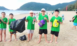 Tiết học xanh ở biển 