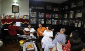 Quà 1/6 cho nhạc sĩ Phạm Tuyên