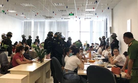 Công an kiểm tra hành chính tại Công ty Tài chính TNHH MTV Mirae Asset Chi nhánh Quảng Nam