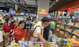 Ngành bán lẻ tăng tốc đón Tết