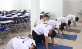 'Chữa lành' tâm thần bằng yoga 
