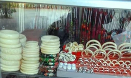 Lông đuôi voi và những sự tích huyền bí 