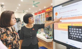 Toàn bộ các phường thực hiện thủ tục hành chính không chờ 