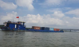 Sông Hồng ký sự, kỳ 8: Chuyện của tàu hàng