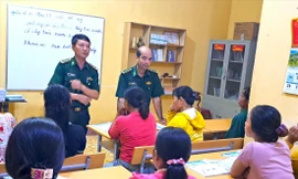 Lớp học đi tìm ánh sáng 