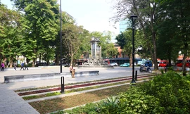 Quận Hoàn Kiếm: Phát huy giá trị những vườn hoa di sản