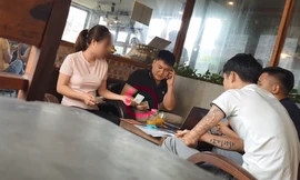 'Cò' hộ chiếu tại Hà Nội: 2,5 triệu đồng, làm trong 2 ngày