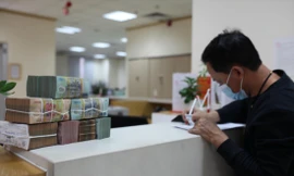 Được - mất khi vay ngân hàng trả nợ ngân hàng