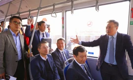 Hơn 54 triệu khách Thủ đô đi xe buýt 